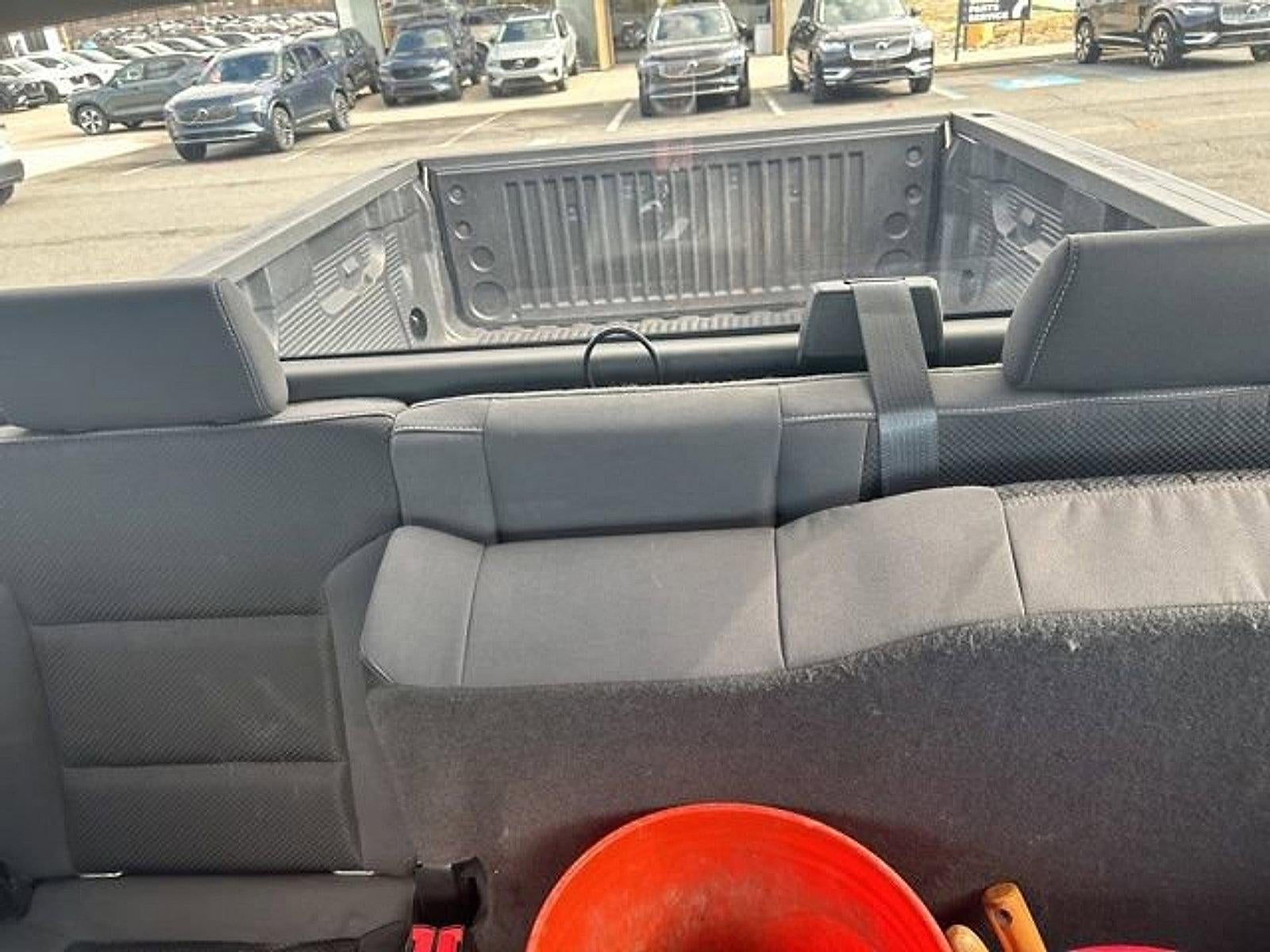 2018 Chevrolet Silverado 1500 Double Cab Standard Box 4-Wheel Drive LT