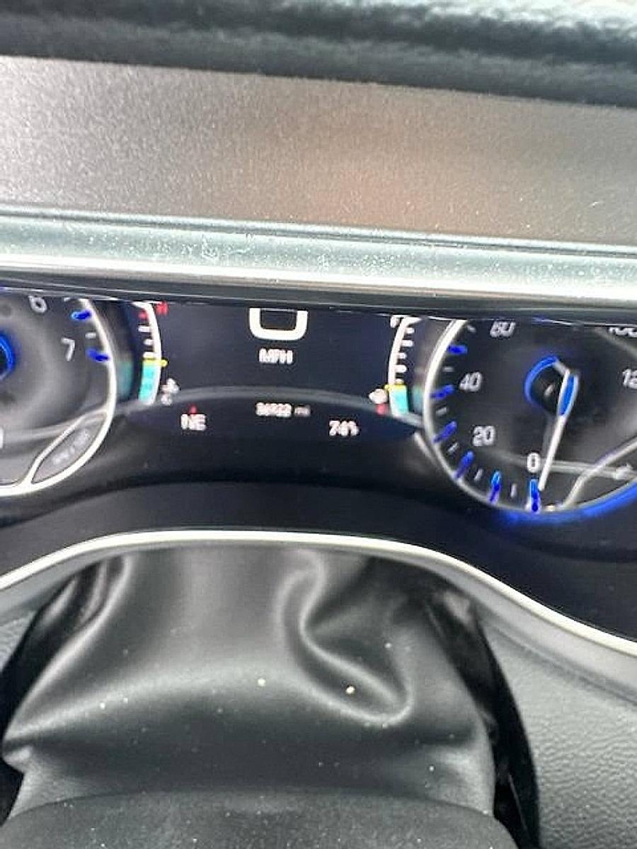 2020 Chrysler Pacifica Limited FWD