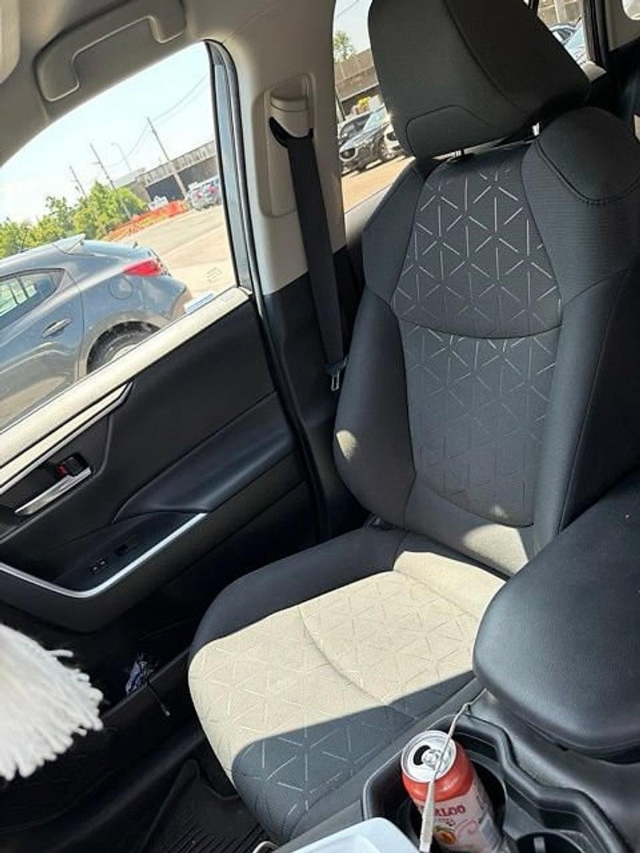2021 Toyota RAV4 XLE AWD (Natl)