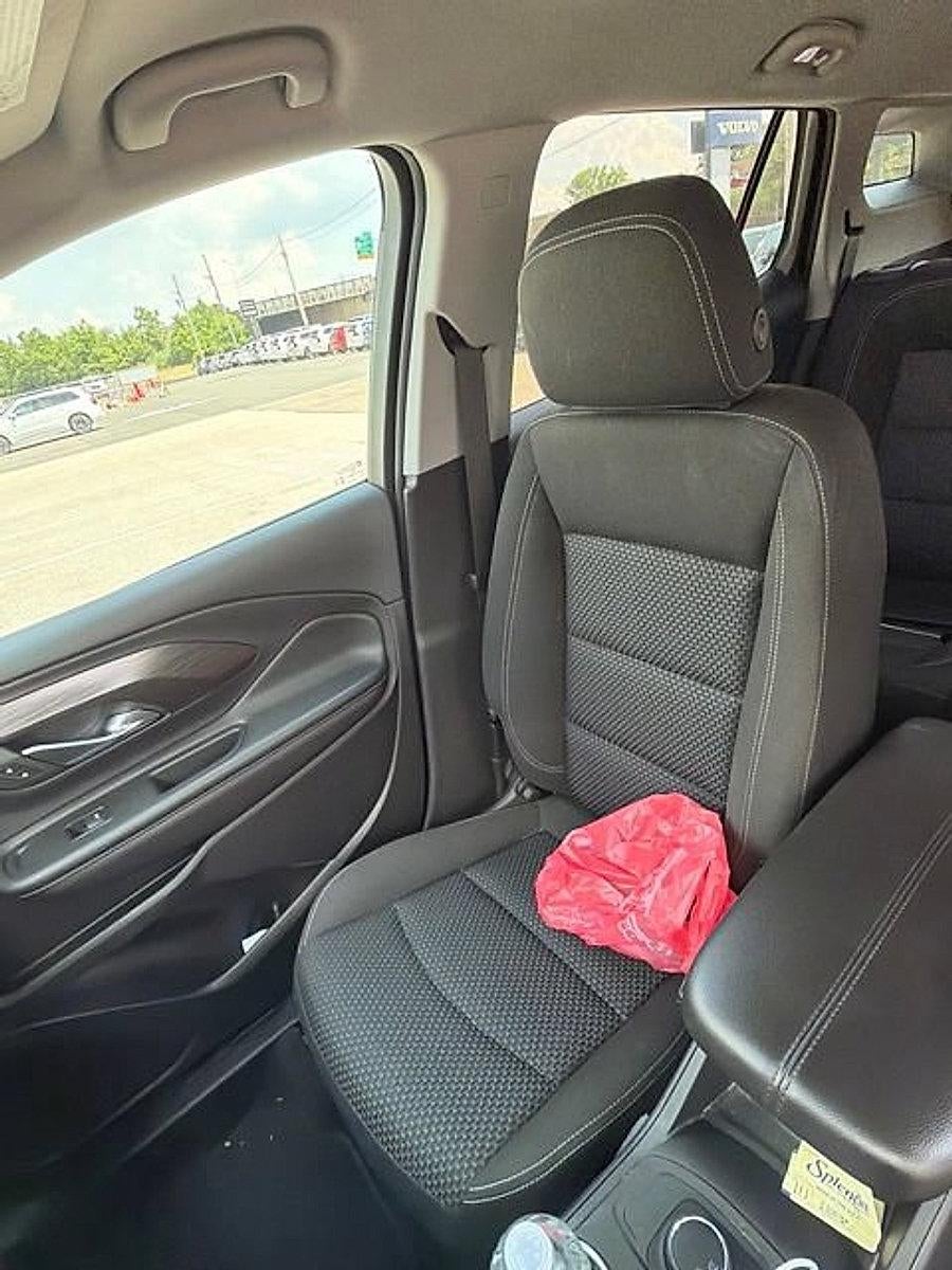 2023 GMC Terrain FWD 4dr SLE