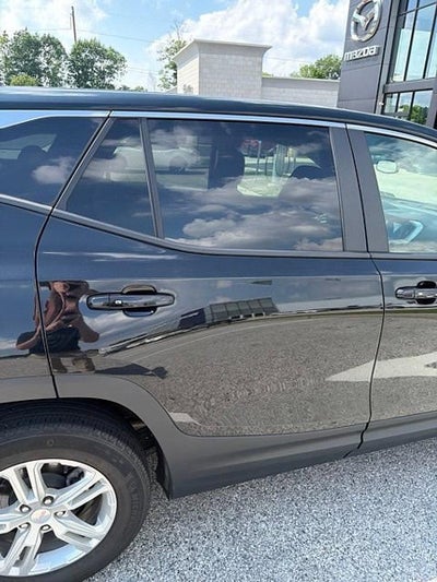 2023 GMC Terrain FWD 4dr SLE