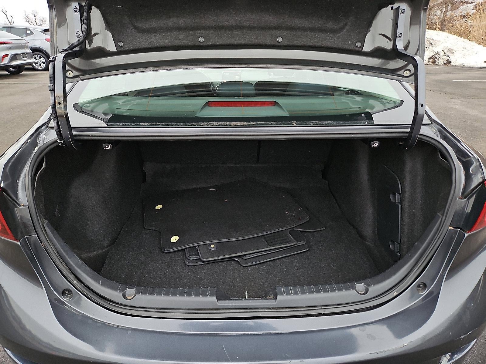 2015 Mazda Mazda3 4dr Sdn Auto i Touring