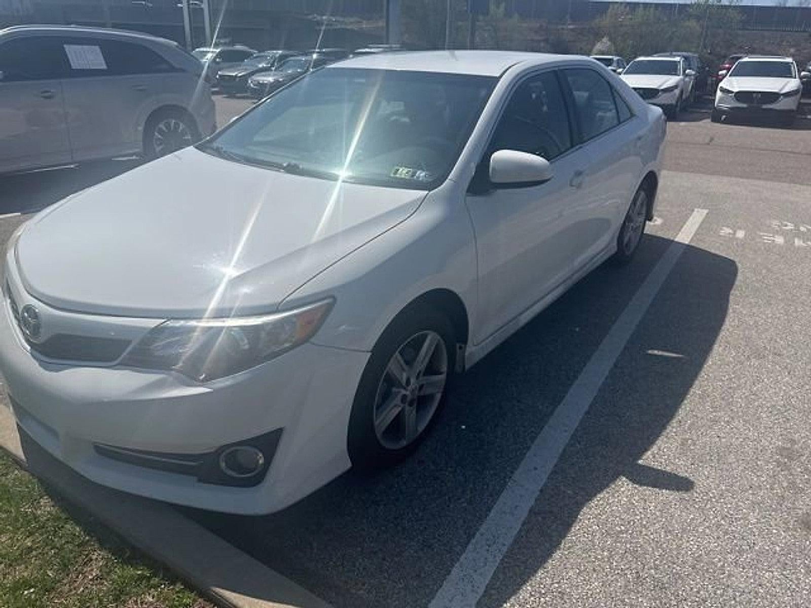2014 Toyota Camry 4dr Sdn I4 Auto L (Natl) *Ltd Avail*