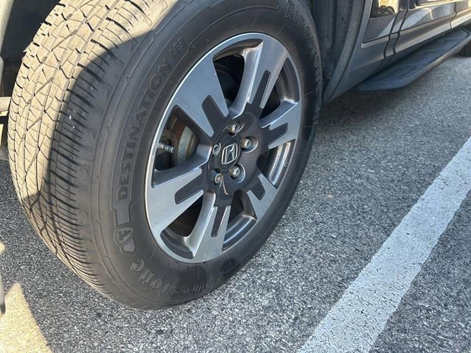 2017 Honda Ridgeline RTL-E 4x4 Crew Cab 5.3' Bed