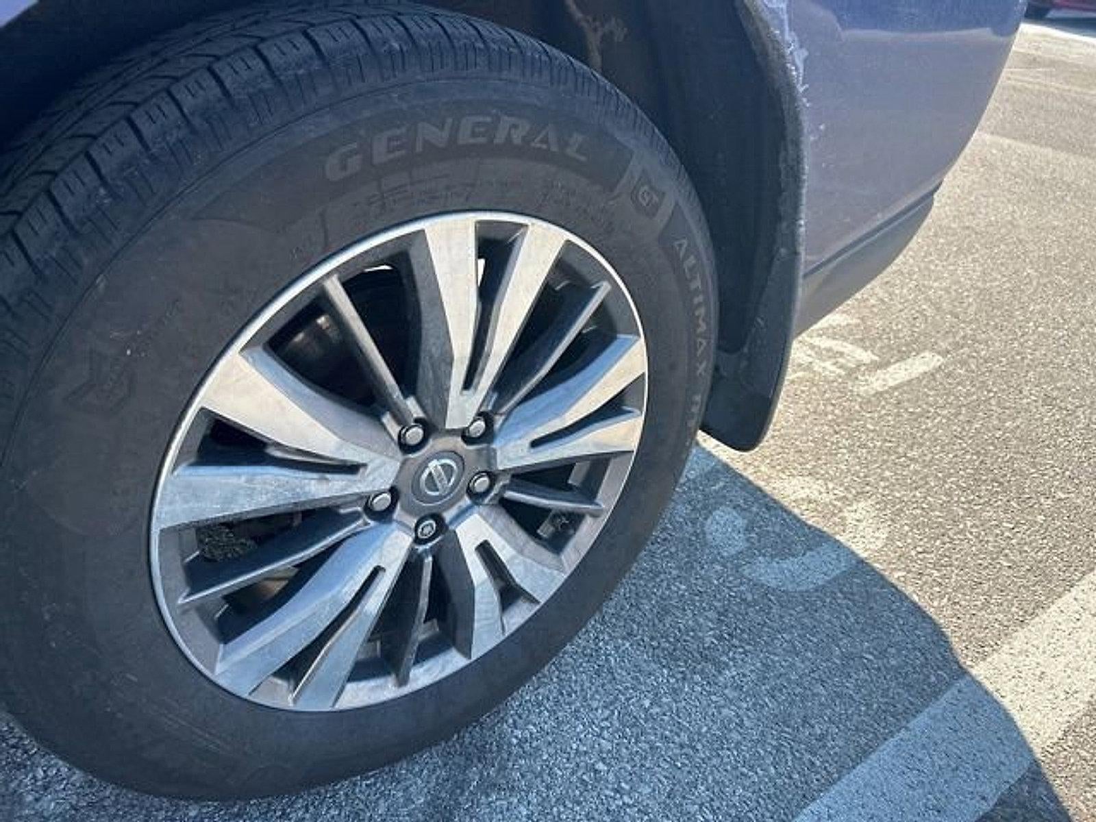 2018 Nissan Pathfinder 4x4 SL