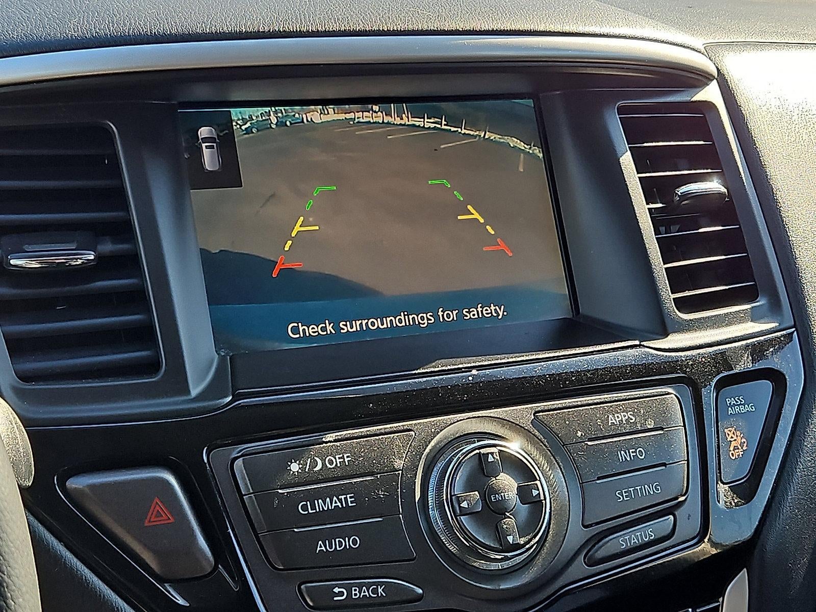 2019 Nissan Pathfinder 4x4 SV