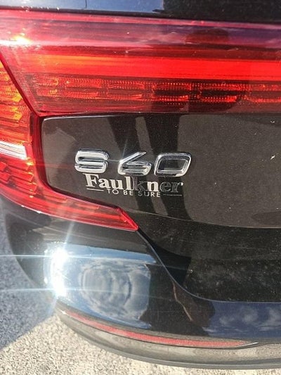 2020 Volvo S60 T6 AWD Momentum