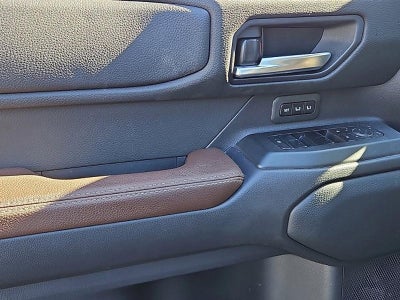 2025 Toyota Land Cruiser 4WD (Natl)