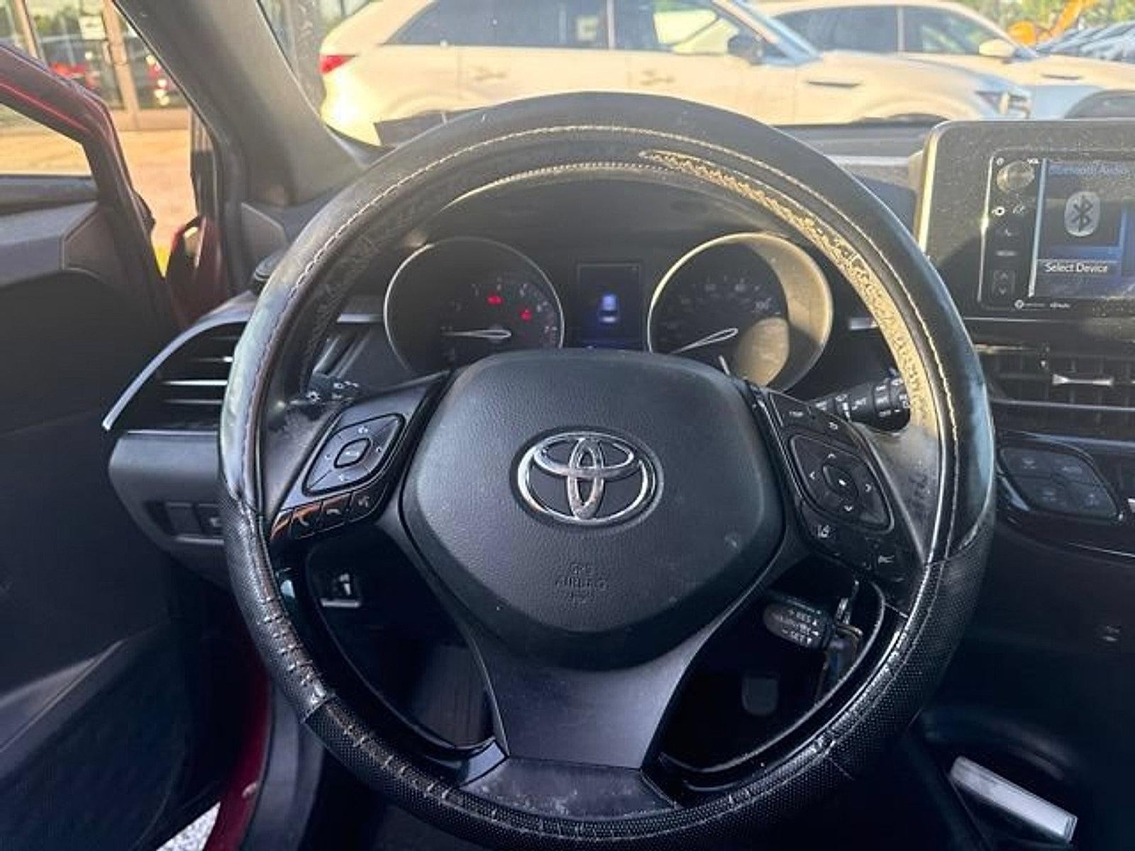 2018 Toyota C-HR XLE FWD (Natl)