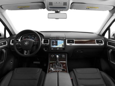 2017 Volkswagen Touareg V6 Executive