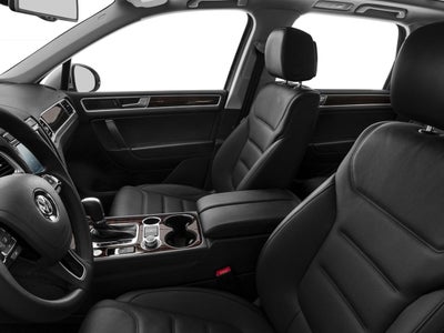 2017 Volkswagen Touareg V6 Executive