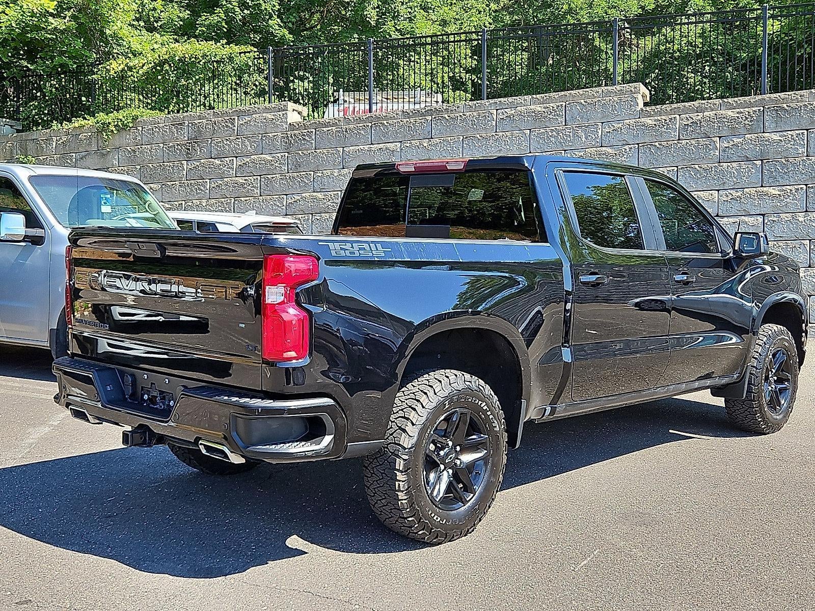 2021 Chevrolet Silverado 1500 Crew Cab Short Box 4-Wheel Drive LT Trail Boss