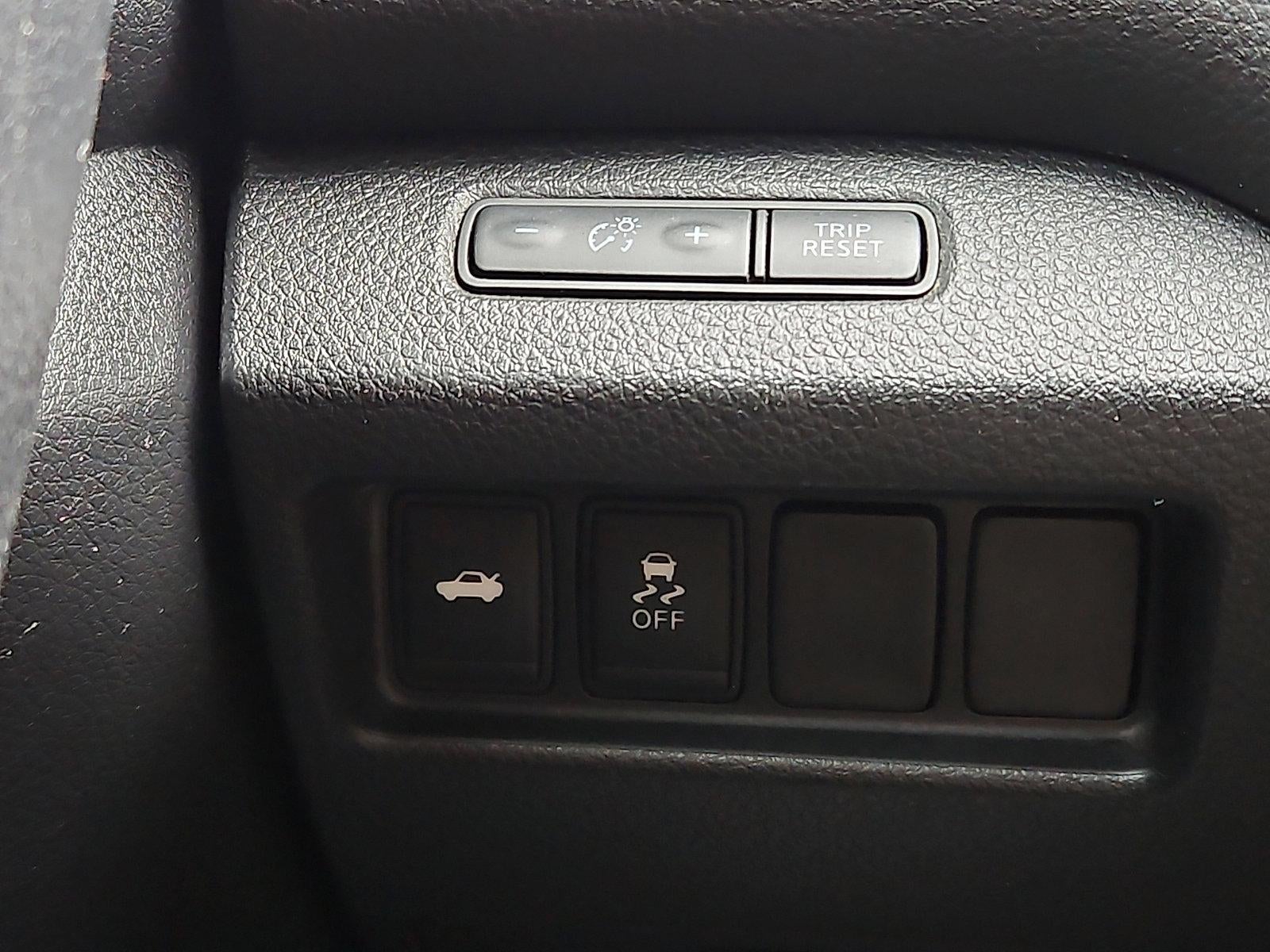 2016 Nissan Altima 4dr Sdn I4 2.5 SR