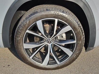 2025 Volkswagen Atlas 2.0T SEL Premium R-Line 4MOTION