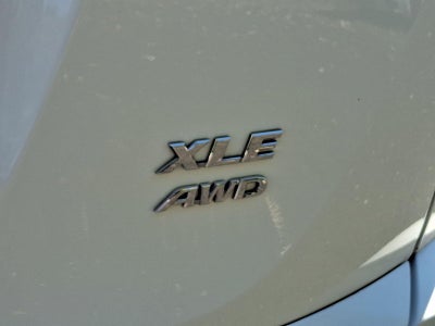 2018 Toyota RAV4 XLE AWD (Natl)