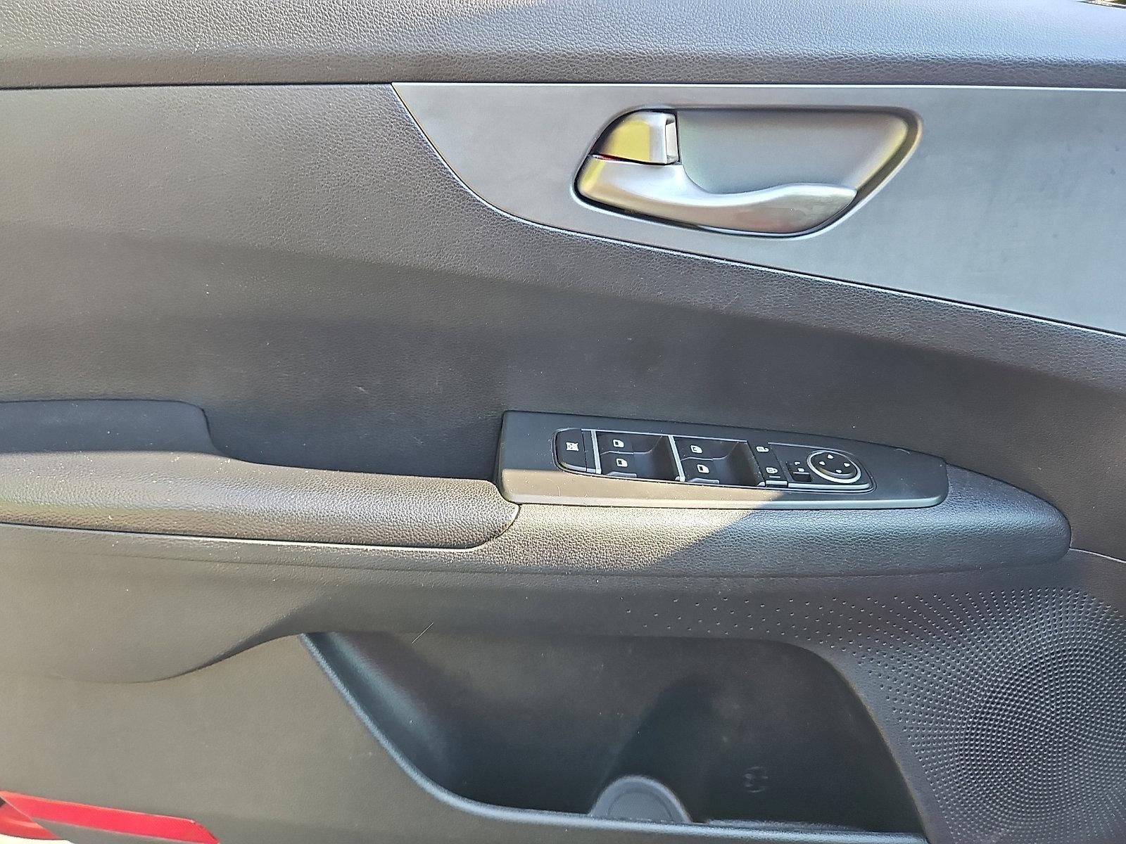 2021 Kia Forte LXS IVT