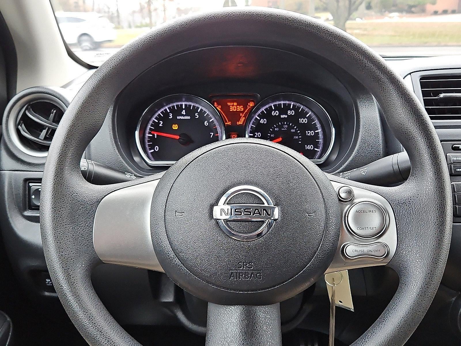 2014 Nissan Versa 4dr Sdn CVT 1.6 SV