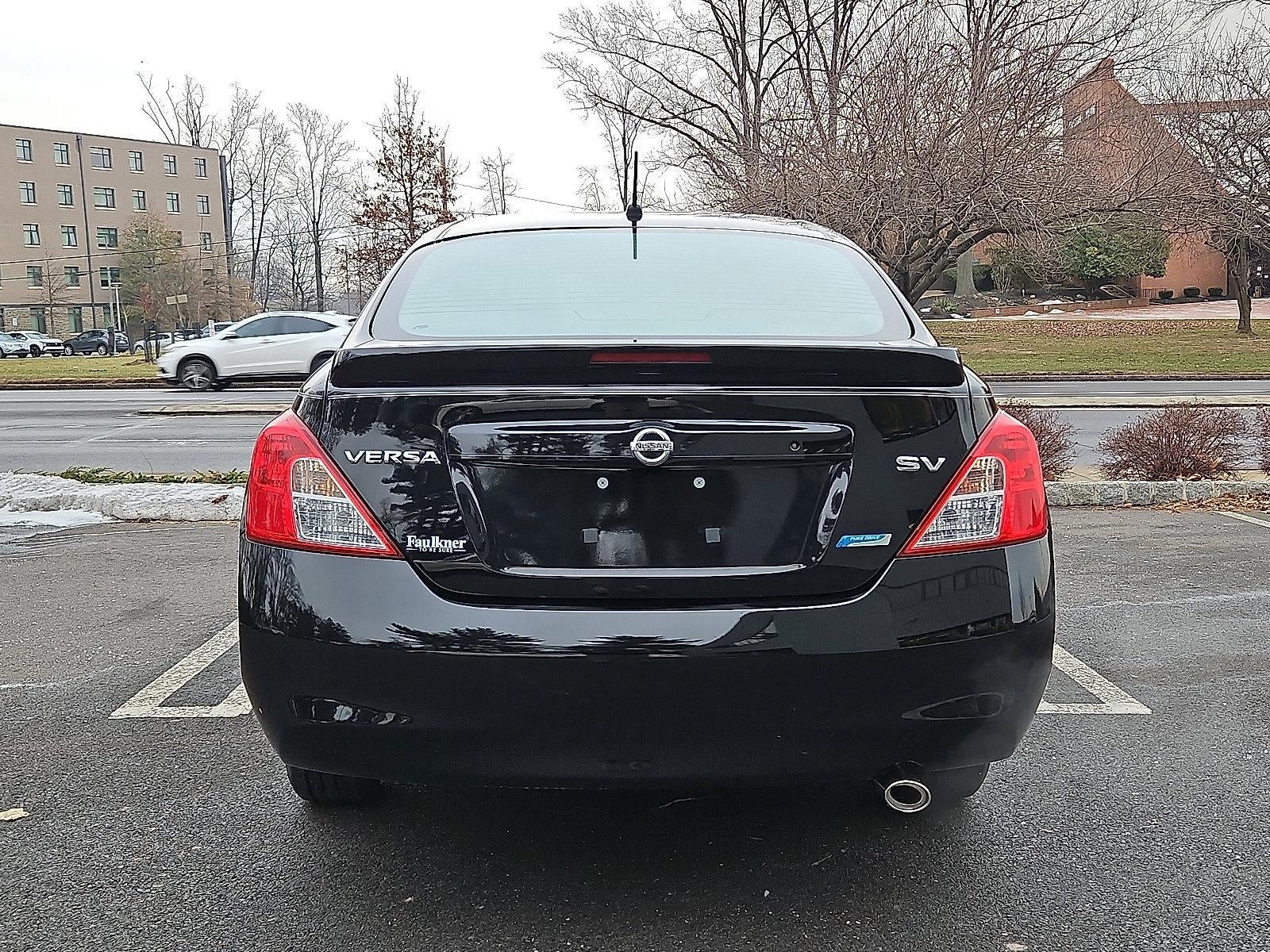 2014 Nissan Versa 4dr Sdn CVT 1.6 SV