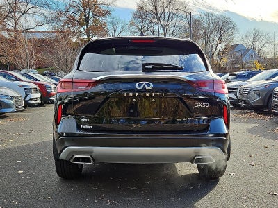 2023 INFINITI QX50 LUXE AWD