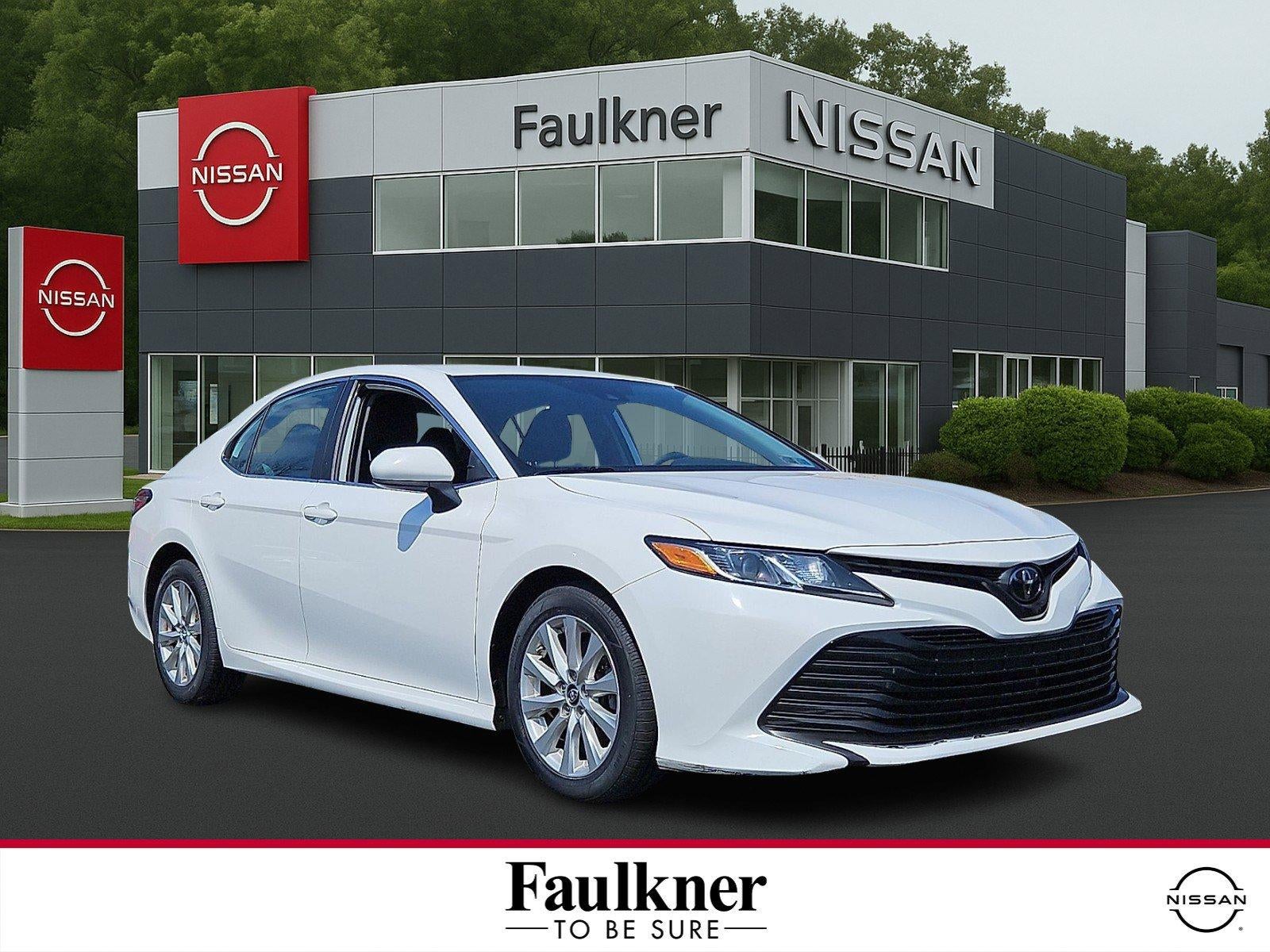 2019 Toyota Camry LE Auto (SE)