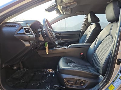 2021 Toyota Camry SE Auto (Natl)