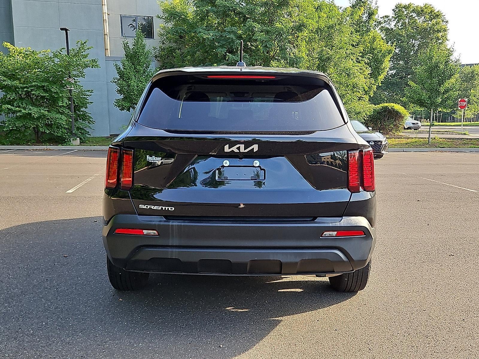 2023 Kia Sorento LX FWD
