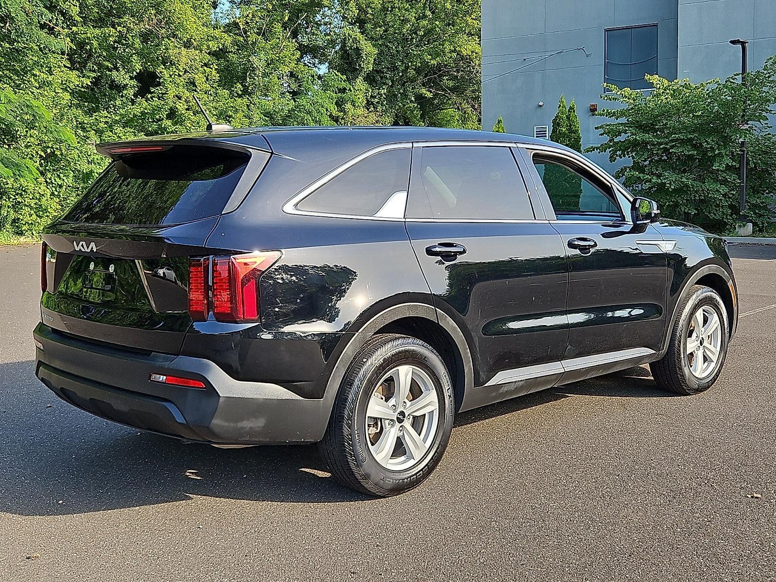 2023 Kia Sorento LX FWD