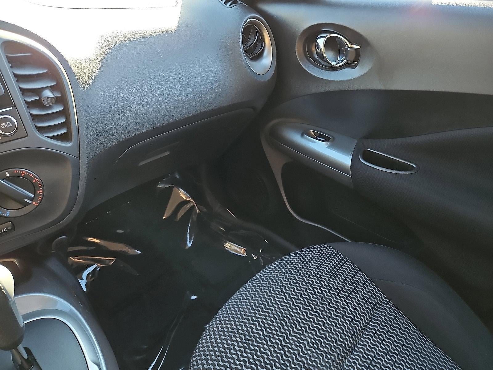 2017 Nissan JUKE AWD S