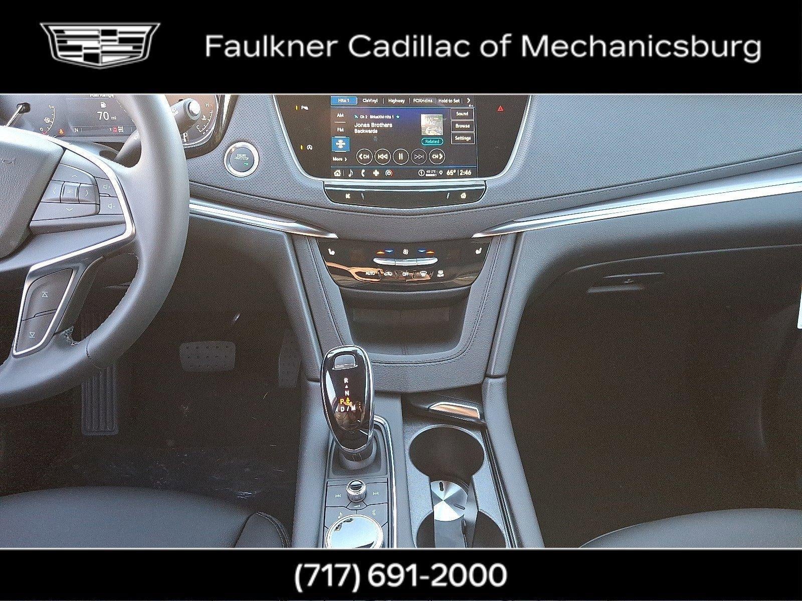 2026 Cadillac XT5 Luxury