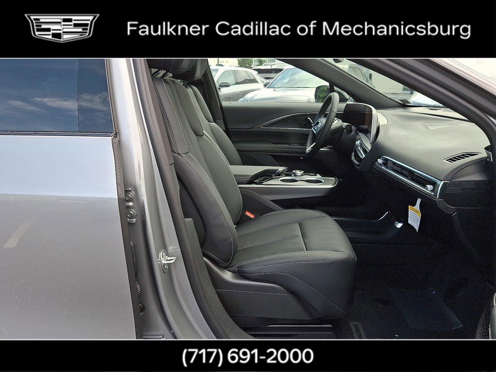 2025 Cadillac LYRIQ Sport 1