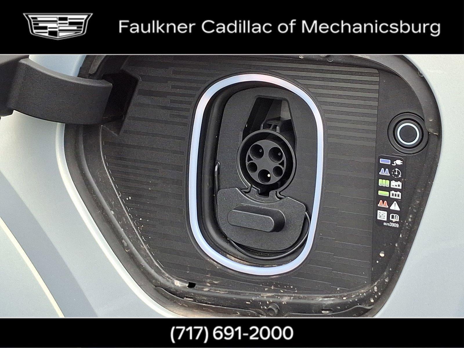 2025 Cadillac ESCALADE IQ Luxury 2