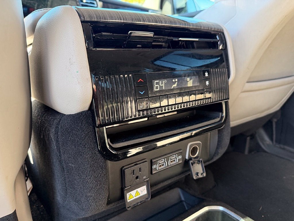 2022 Jeep Wagoneer Series III 4x4