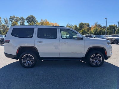 2022 Jeep Wagoneer Series III 4x4
