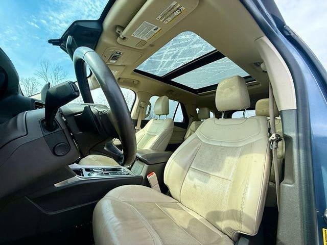 2021 Ford Explorer Platinum 4WD