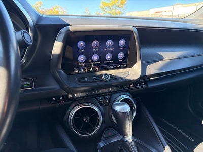 2023 Chevrolet Camaro 2dr Coupe 2LT