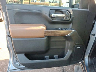 2020 Chevrolet Silverado 1500 Crew Cab Standard Box 4-Wheel Drive High Country