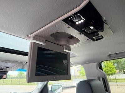 2019 GMC Yukon XL 4WD 4dr SLT