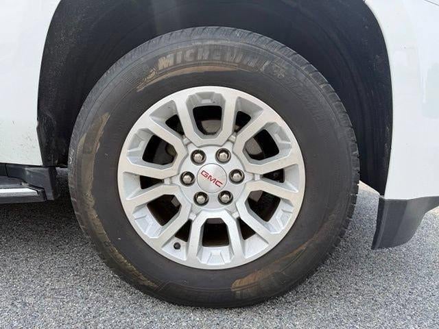 2019 GMC Yukon XL 4WD 4dr SLT