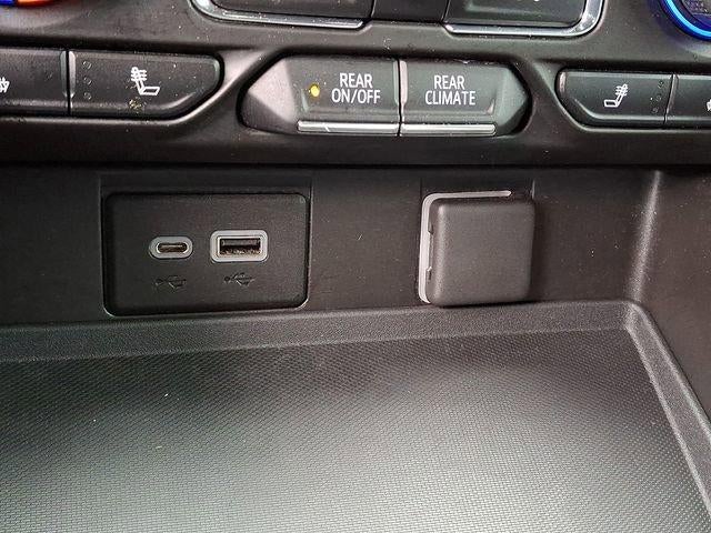 2021 Chevrolet Suburban 4WD RST