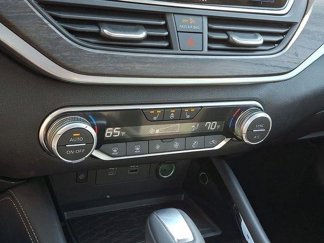 2024 Nissan Altima 2.5 SL AWD Sedan