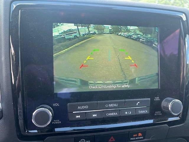 2024 Nissan Frontier Crew Cab 4x4 SV