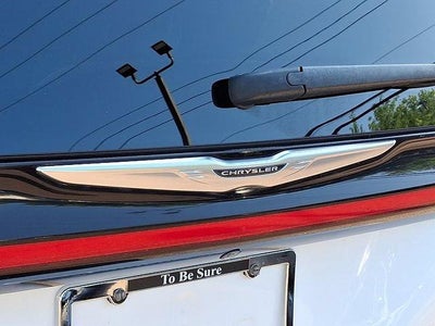 2023 Chrysler Pacifica Touring L FWD