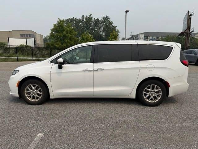 2023 Chrysler Pacifica Touring L FWD