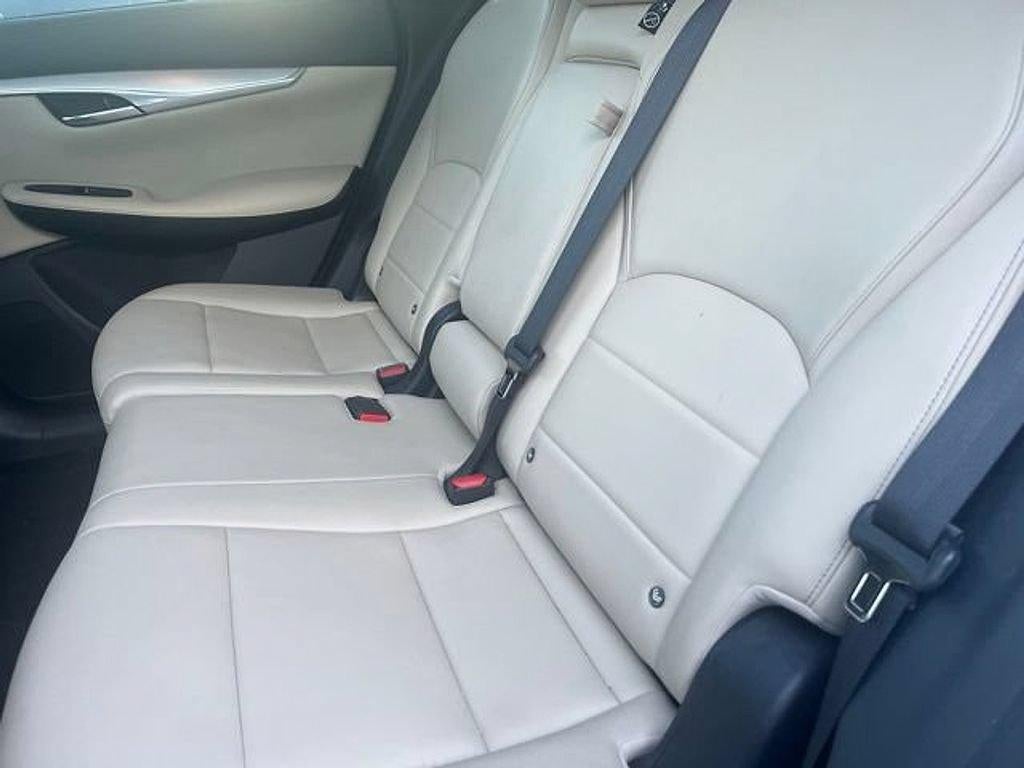 2021 INFINITI QX50 LUXE AWD