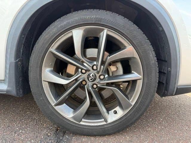 2019 INFINITI QX50 ESSENTIAL AWD