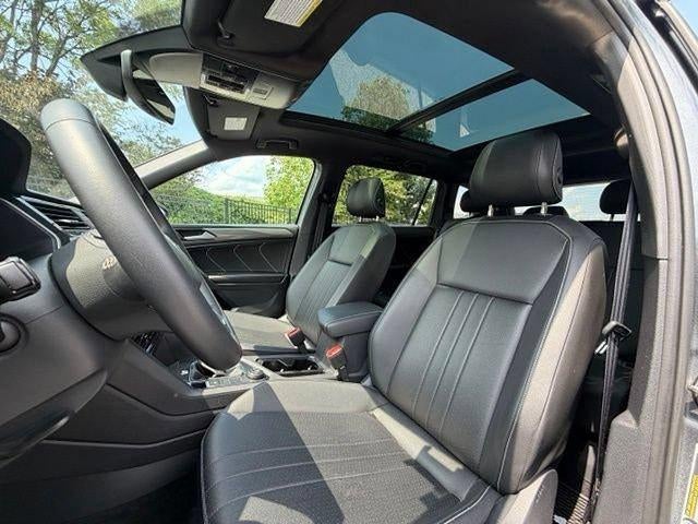 2023 Volkswagen Tiguan 2.0T SE R-Line Black 4MOTION