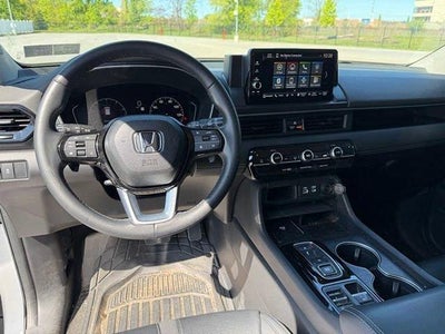 2023 Honda Pilot Touring AWD