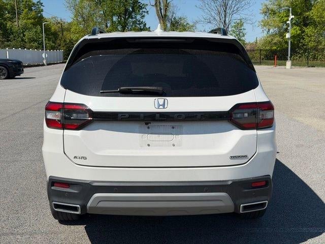 2023 Honda Pilot Touring AWD