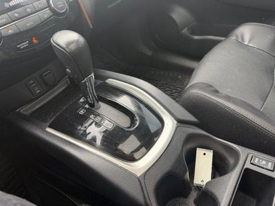 2016 Nissan Rogue AWD 4dr SL