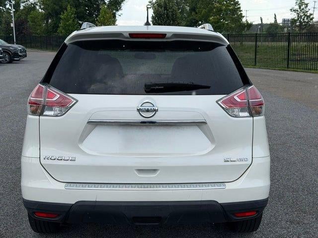 2016 Nissan Rogue AWD 4dr SL